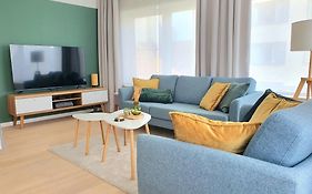 Skaai Five - Newly Renovated 2 Bedrooms Apartment