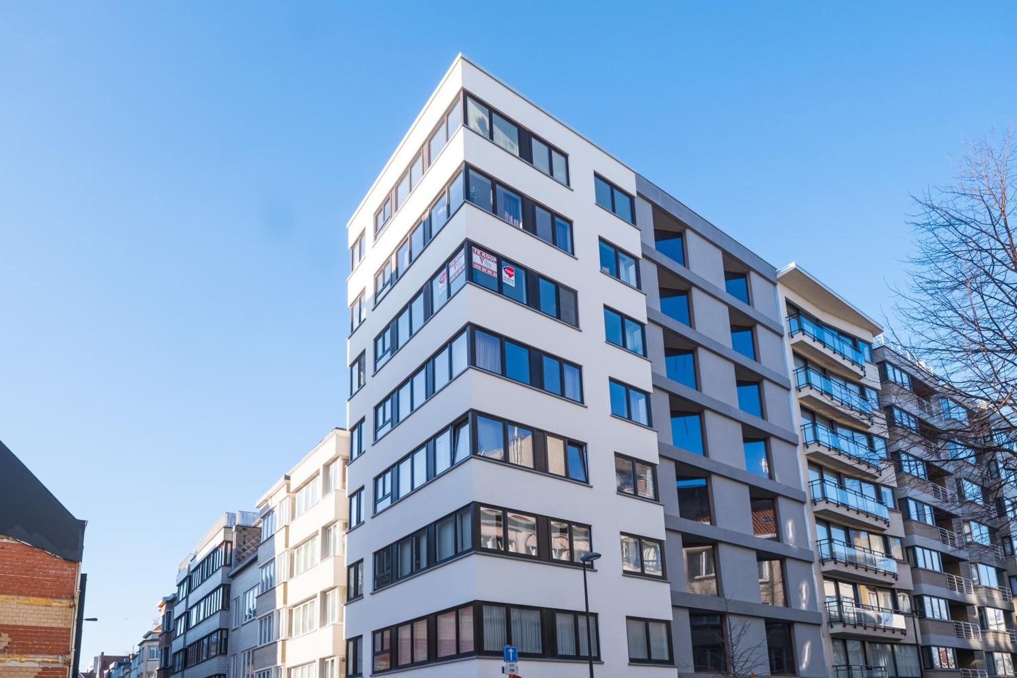 Skaai Five - Newly Renovated 2 Bedrooms Apartment Ostend Exterior photo